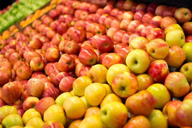 Apple Abundance: Exploring the Health Benefits