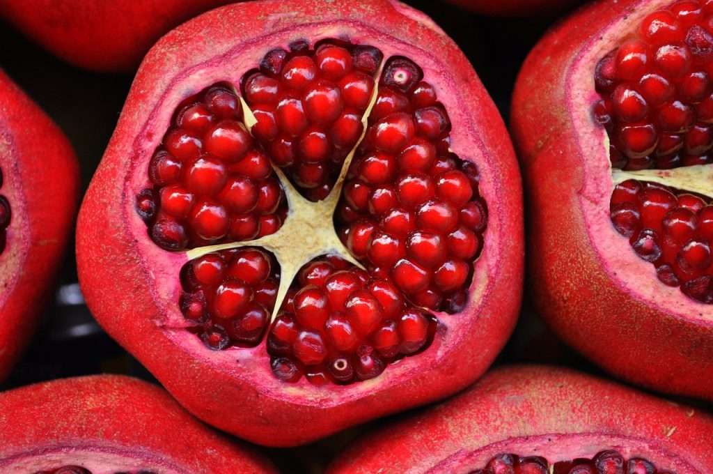 Pomegranate Juice's Red Magic: Benefits Unveiled