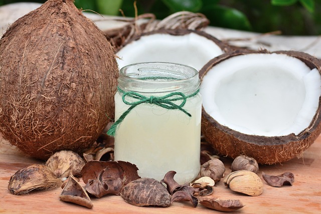 Exploring Nature's Remedy: Coconut Oil as a Natural Solution for Common Ailments